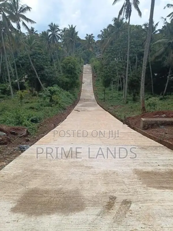 Valuable Land for Sale in Gelioya Meewaladeniya