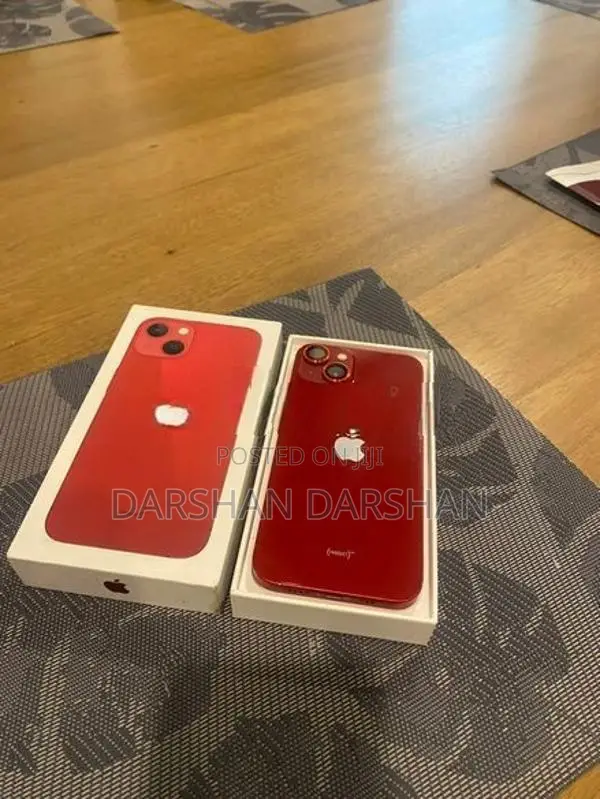 Apple iPhone 13 (Used)