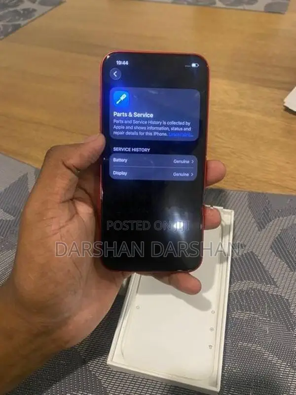 Apple iPhone 13 (Used)