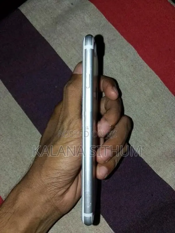 Apple iPhone 7 (Used)
