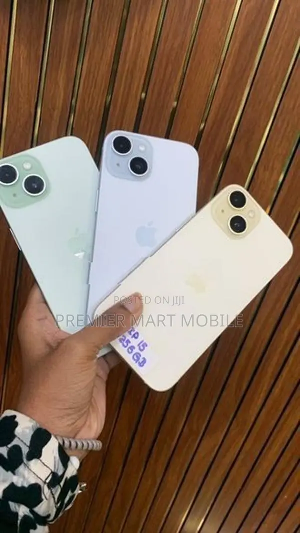 Apple iPhone 15 256GB (Used)
