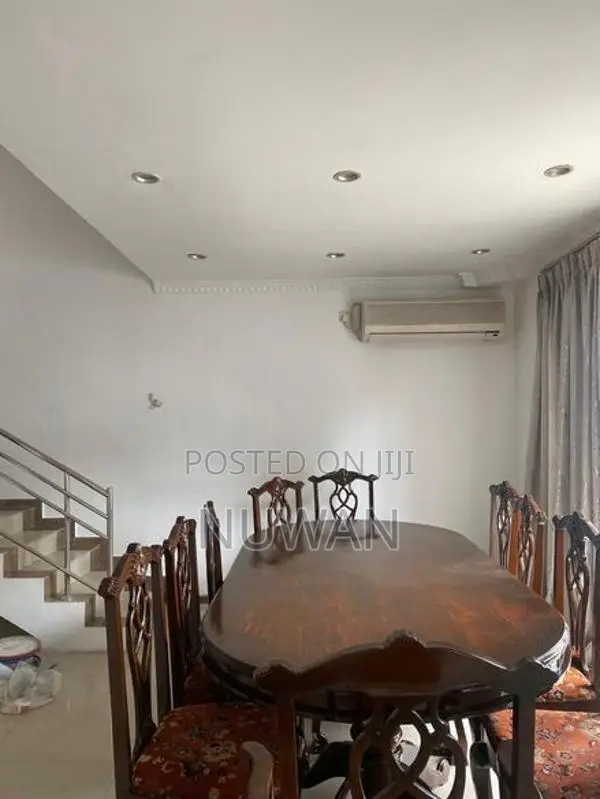 Stand alone three storey modern house for rent in Rajagiriya