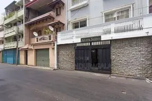 AR 421 Rent Apartment Dehiwala