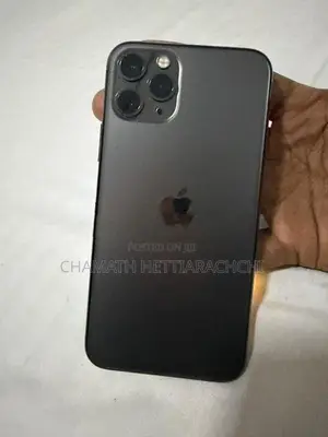Apple iPhone 11 Pro 256GB (Used)