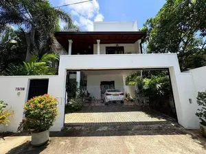 Luxury House For Sale In Thalawathugoda Talawatugoda