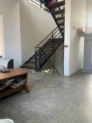 Spacious House For Sale IN Athurugiriya