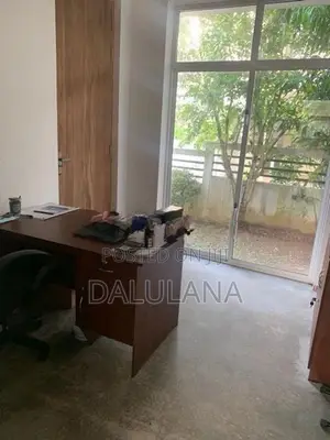 Spacious House For Sale IN Athurugiriya