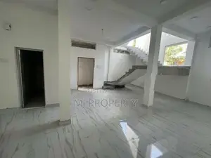 ( YC-1323)Valuable Commercial Ground Floor Shop Space Rent In Homagama