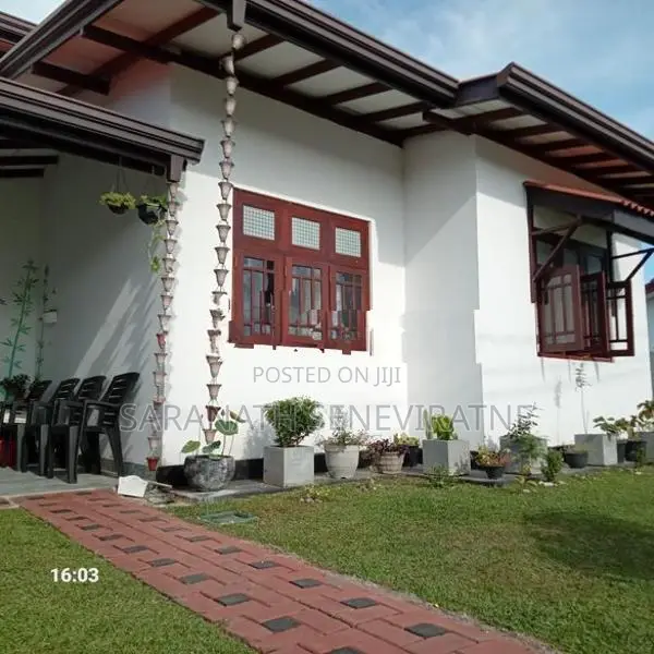 Single Story House For Sale in Halbarawa Homagama Mega Park