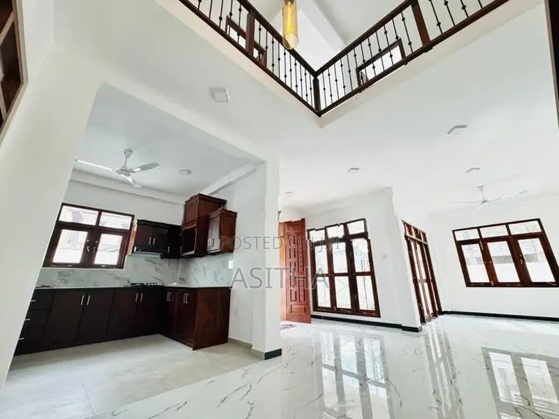 Brand New House Piliyandala