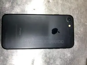 Apple iPhone 7 (Used)