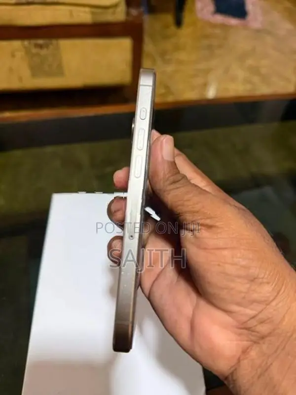Apple iPhone 15 Pro 128GB (Used)