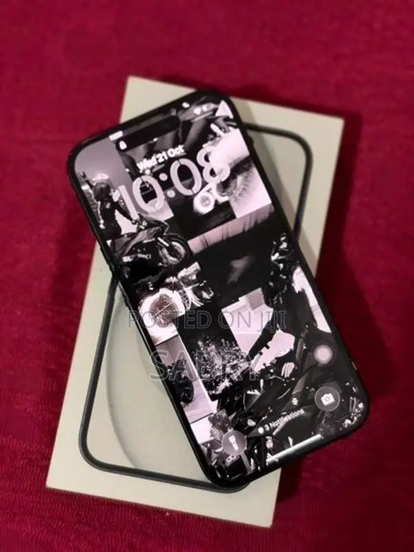 Apple iPhone 15 (Used)