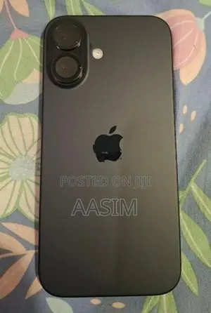 Apple iPhone 16 (Used)
