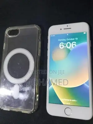 Apple iPhone 8 (Used)
