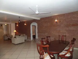 03 Bedrooms Apartment Type House For Rent In Bambalapitiya (P-333)