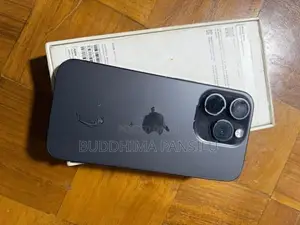 Apple iPhone 15 Pro (Used)