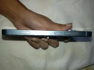 Apple iPhone 14 (Used)