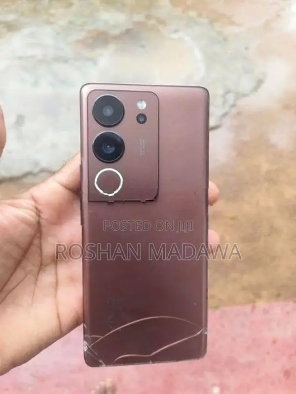 Vivo V29 5G 12GB (Used)