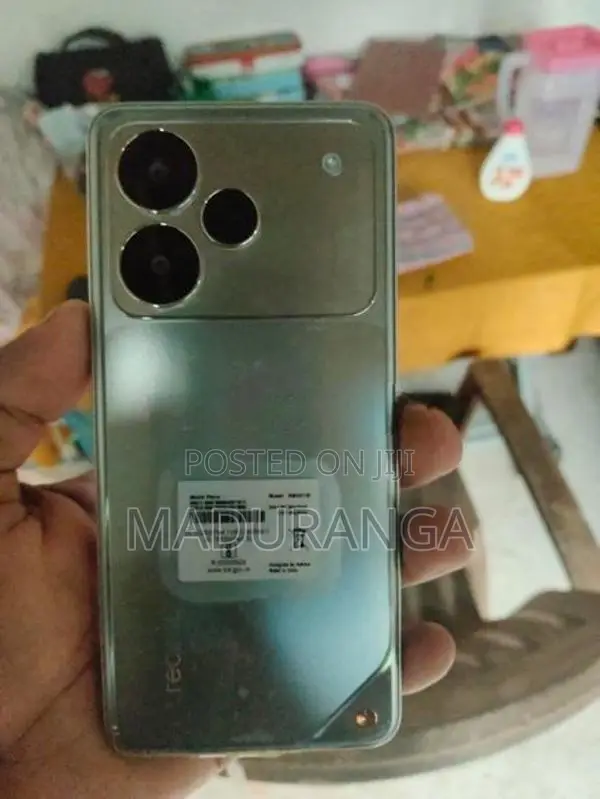 Realme p4 Gaming Device (Used)