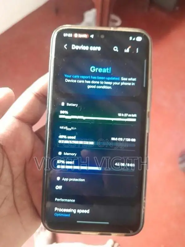 Samsung Galaxy S22 (Used)