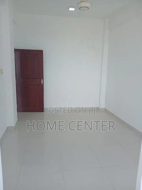 3BHK Unfurnished Apartment For Rent In Dehiwala