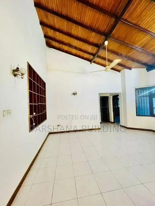 Luxury House For Rent In Nawala Nugegoda