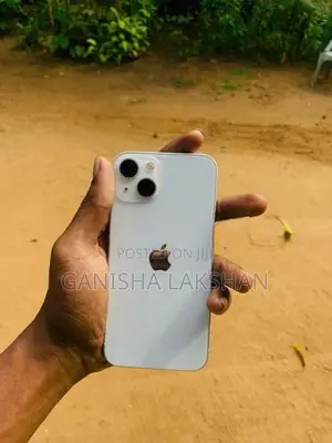Apple iPhone 13 (Used)