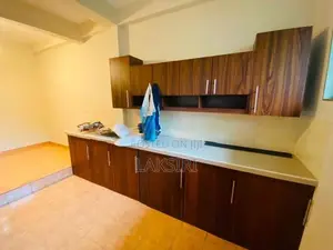 5 Bedrooms Modern House Rent Recidence Office Kotte Ethulkotte