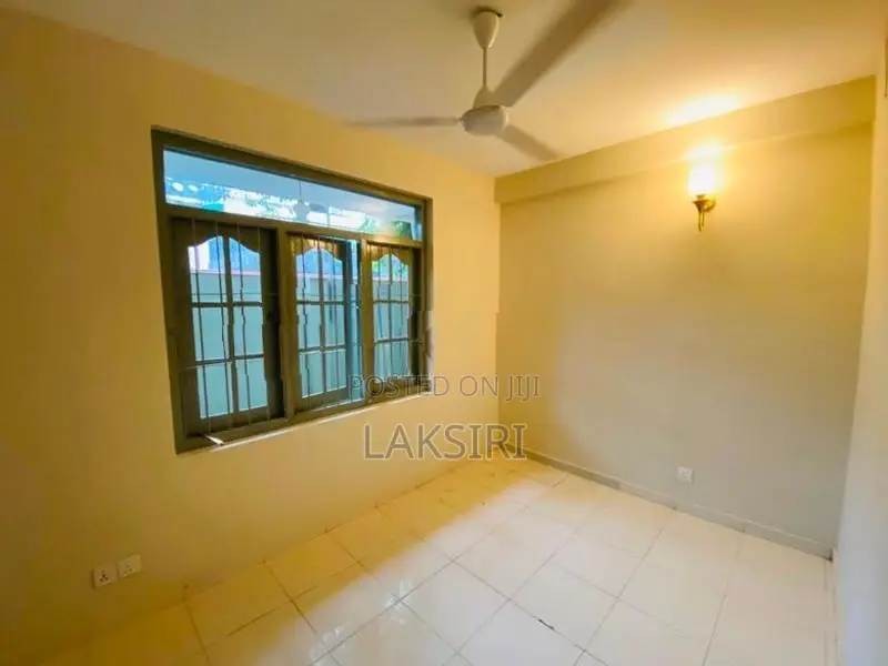 5 Bedrooms Modern House Rent Recidence Office Kotte Ethulkotte