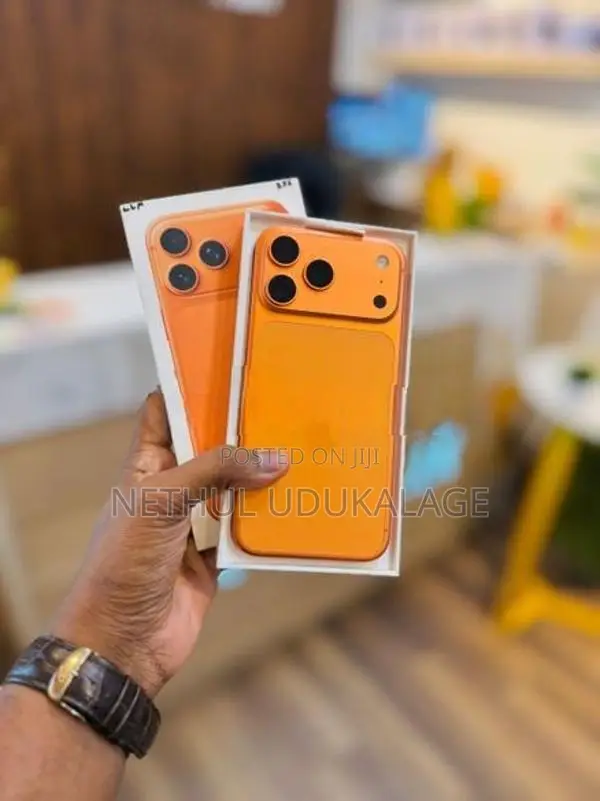 Apple iPhone 17 Pro Max 256GB | Orange (Used)