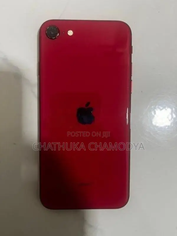 Apple iPhone SE 2 (Used)