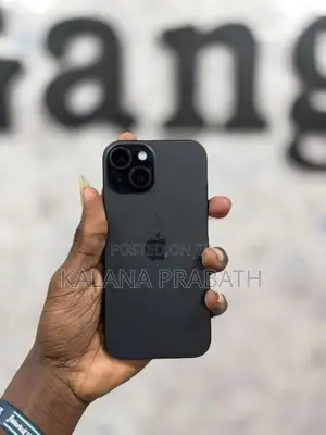 Apple iPhone 15 (Used)