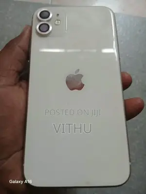 Apple iPhone 11 (Used)