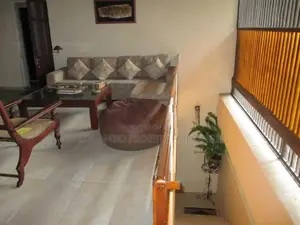 Furnished Upper Floor Unit For Rent In Jawatta Road Colombo 05 [ 287 H