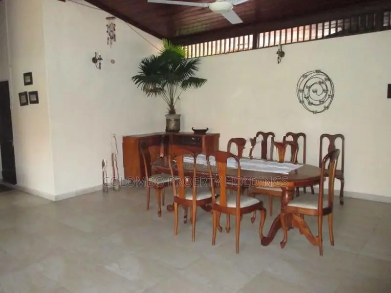 Furnished Upper Floor Unit For Rent In Jawatta Road Colombo 05 [ 287 H