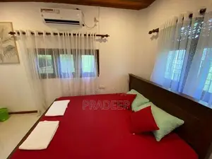 4 Bedrooms House for Rent in Weligama
