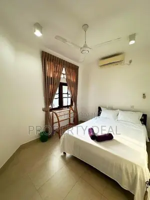 5 Bedroom House for Sale in Battaramulla - PDH51