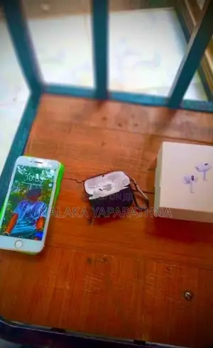 Apple iPhone 7 (Used)