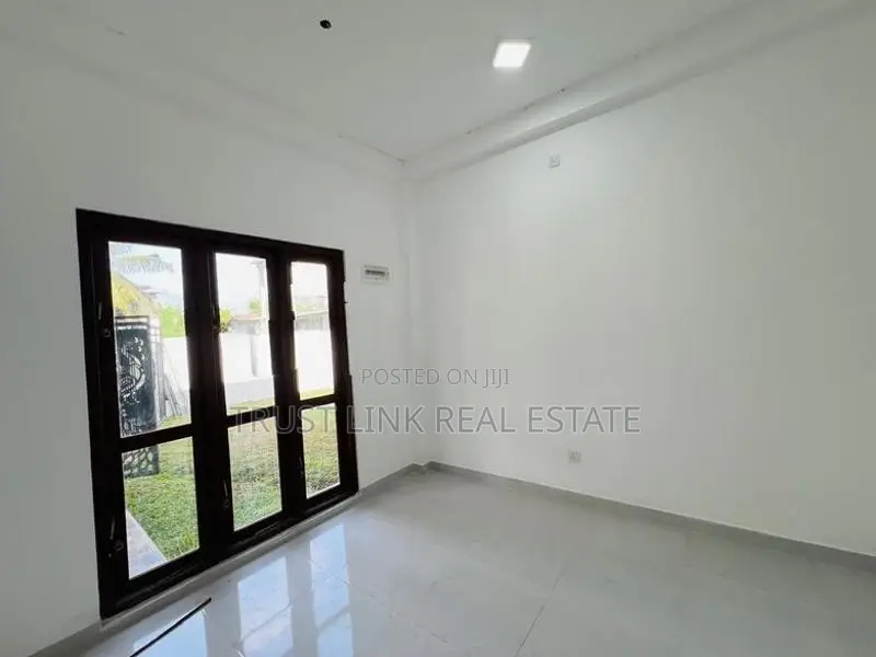 2 Story Brand House For Sale In Wattala Kerawalapitiya