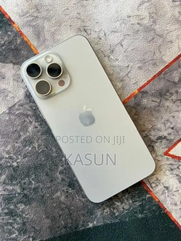 Apple iPhone 15 Pro Max (Used)