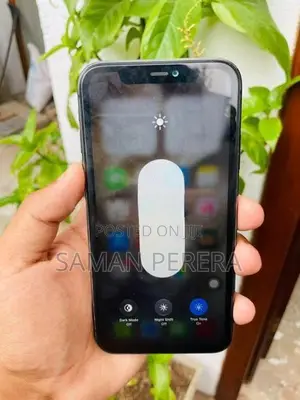 Apple iPhone 11 (Used)