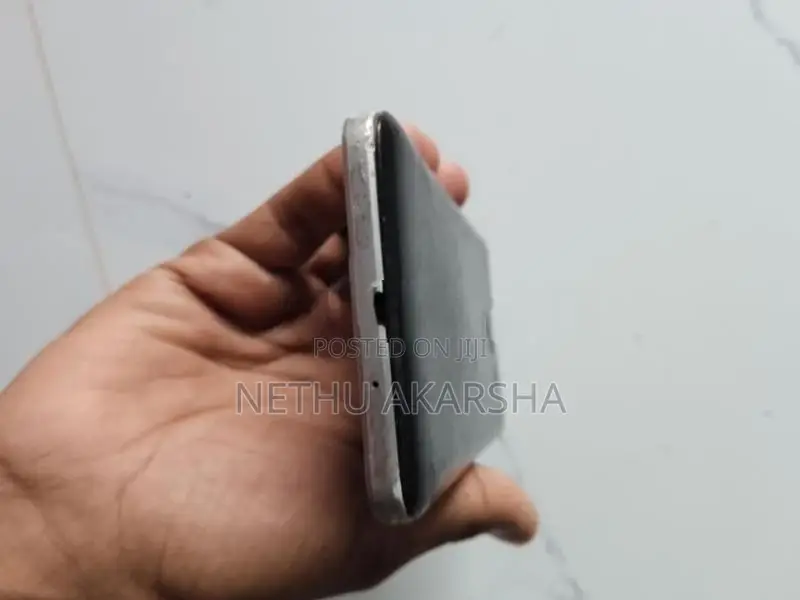 Samsung Galaxy J2 (Used)