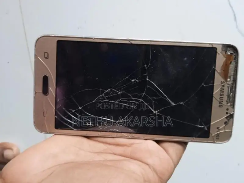 Samsung Galaxy J2 (Used)