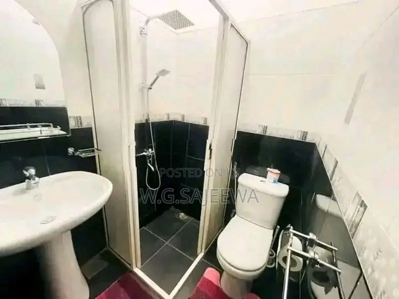 Fully Furnished Single House Rent in Negombo (Near the main road)