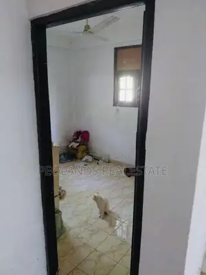 (RR674) Two Storey House for Rent in Panadura