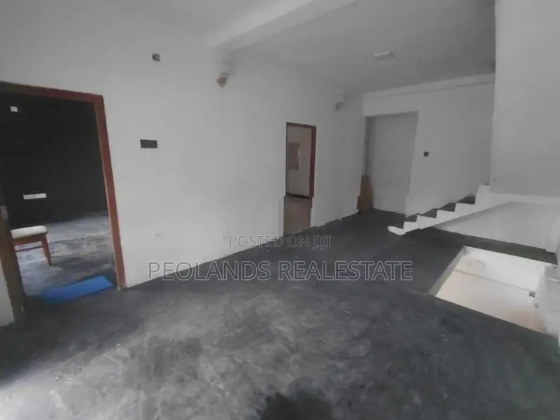 (RR674) Two Storey House for Rent in Panadura