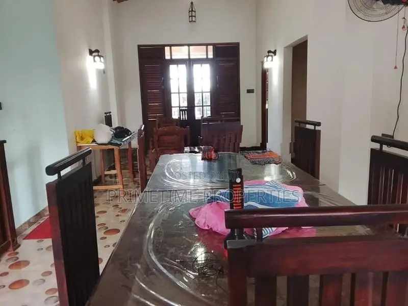 (KH863) Two Storey House for Sale in Anuradhapura
