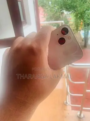 Apple iPhone 13 (Used)