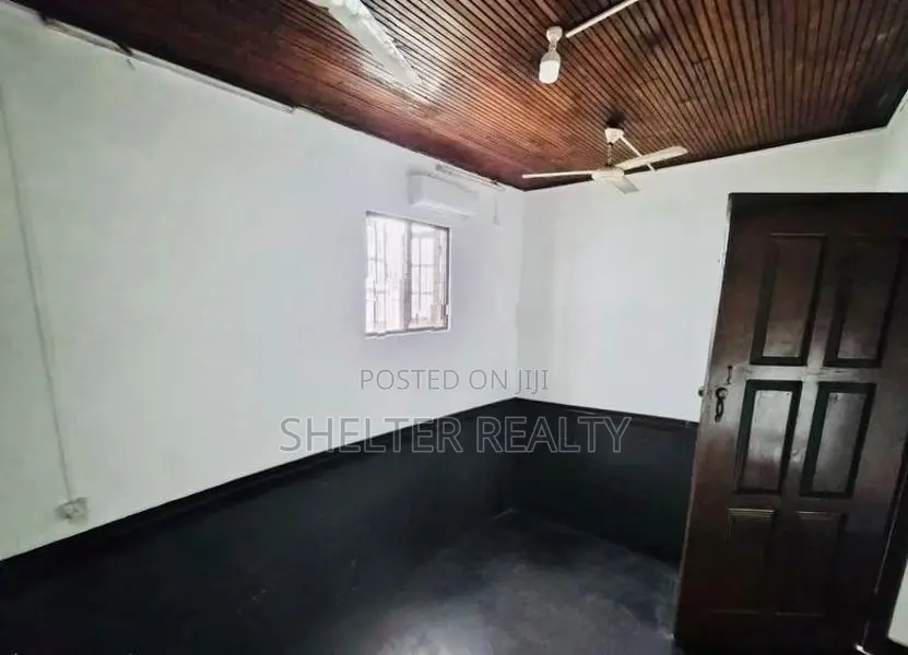 Commercial Property for rent in Colombo 2 - Residential House